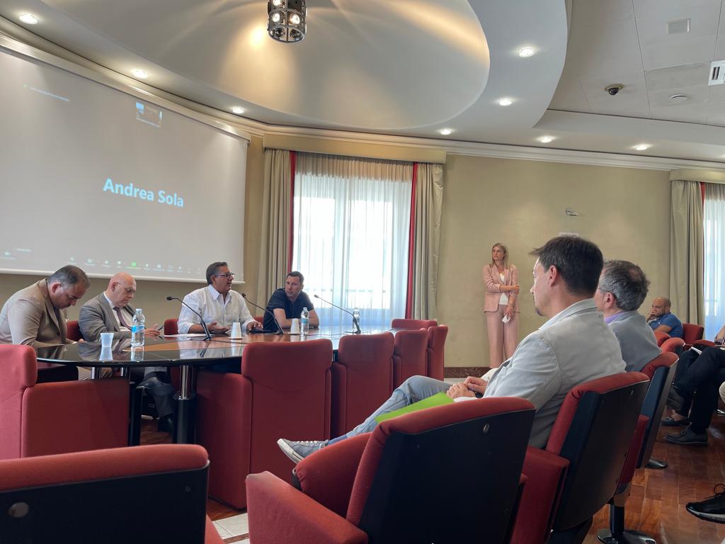 I comuni del Golfo dell’isola al primo incontro con regione liguria sul rigassificatore